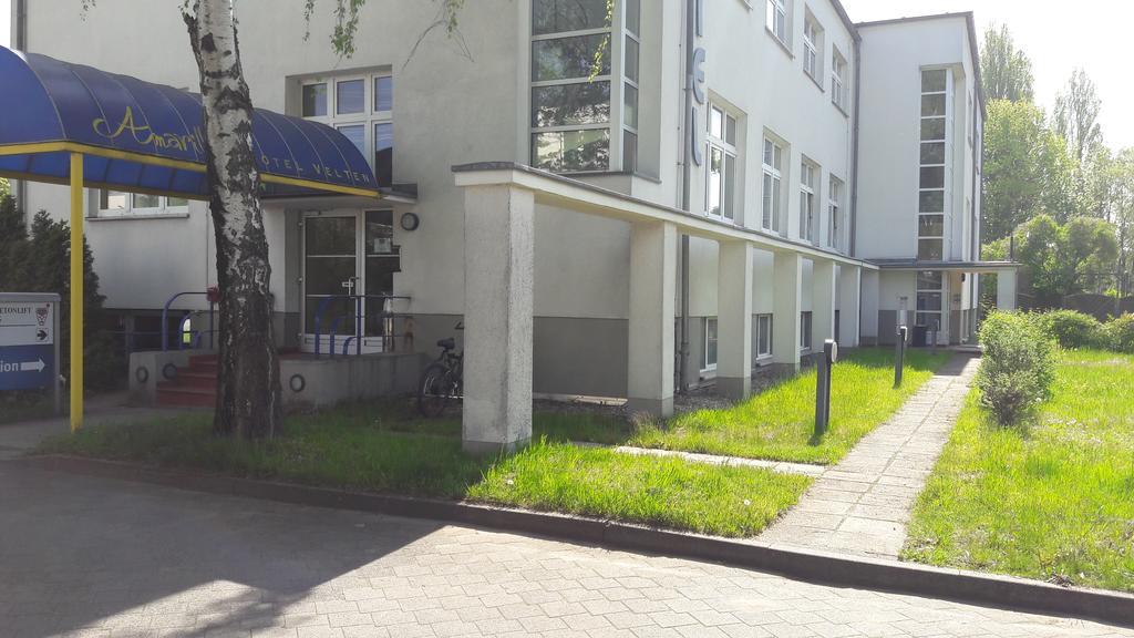 Amarillo Hotel Velten Ngoại thất bức ảnh